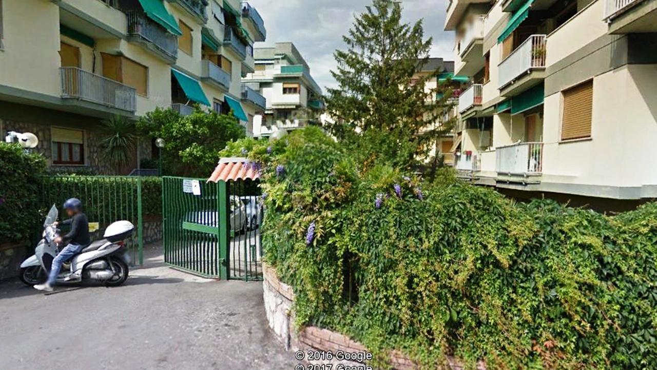Al Parco II Rota B&B Соренто Екстериор снимка