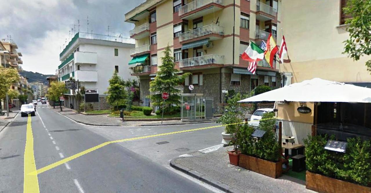Al Parco II Rota B&B Соренто Екстериор снимка