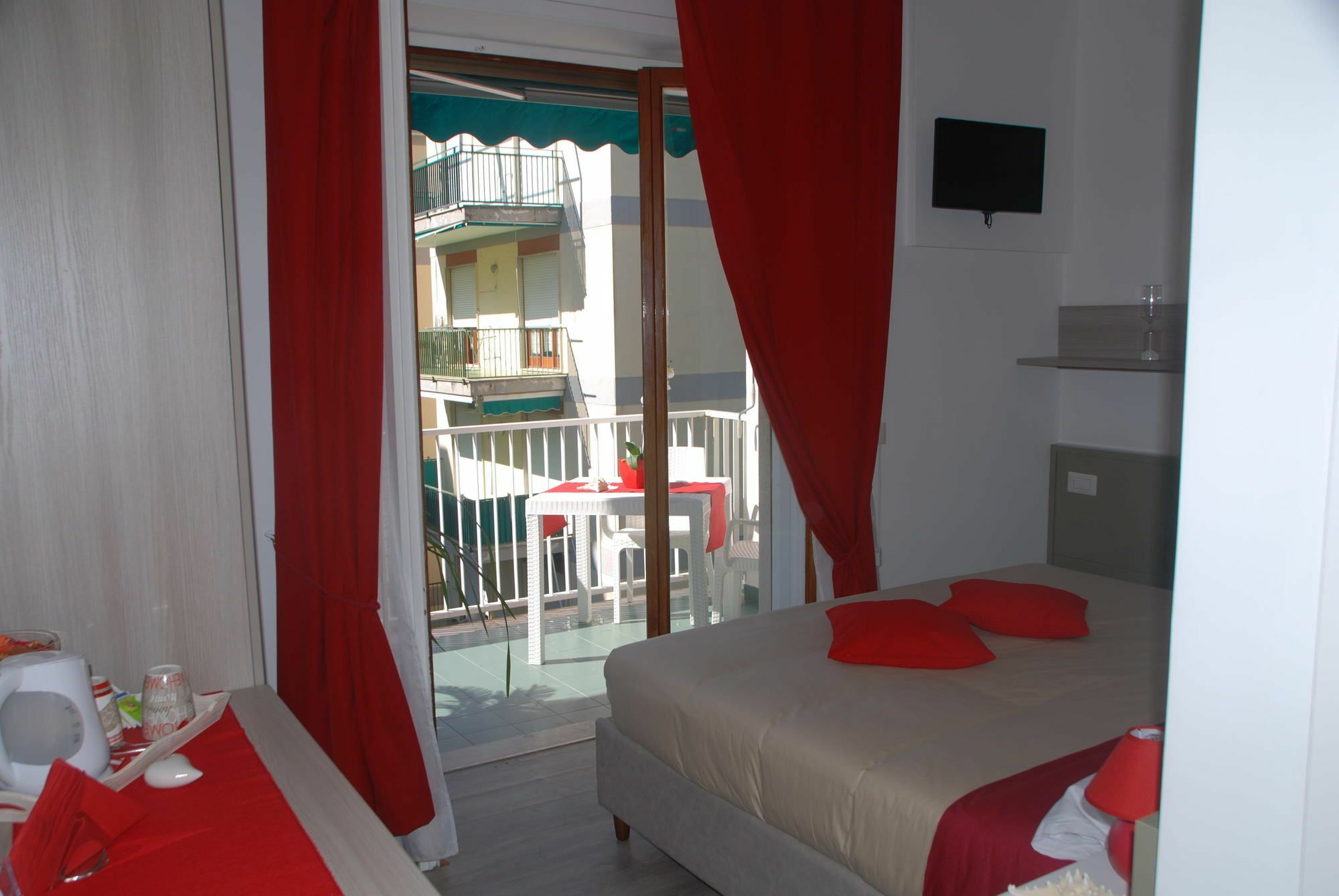 Al Parco II Rota B&B Соренто Екстериор снимка