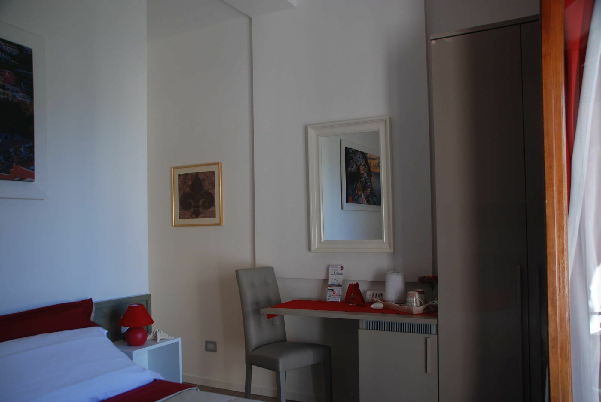 Al Parco II Rota B&B Соренто Екстериор снимка