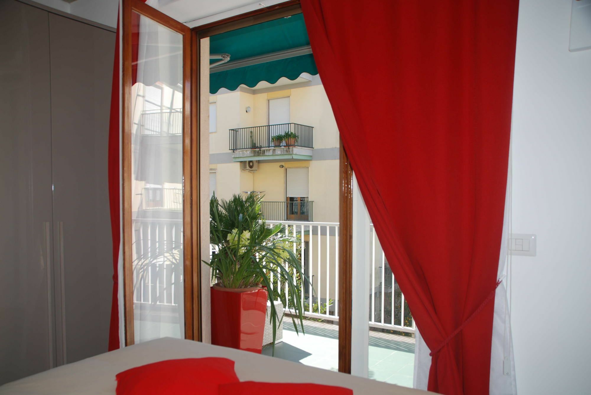 Al Parco II Rota B&B Соренто Екстериор снимка